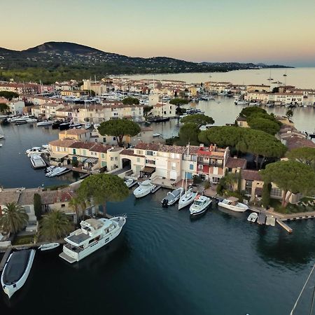 Villa Huebsches Haus Direkt Am Wasser, St. Tropez 15 Min! Grimaud Exterior foto